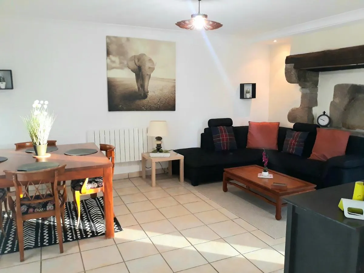 Gite Du Manoir Des Haies Villa Les Champs-Géraux Nyaraló