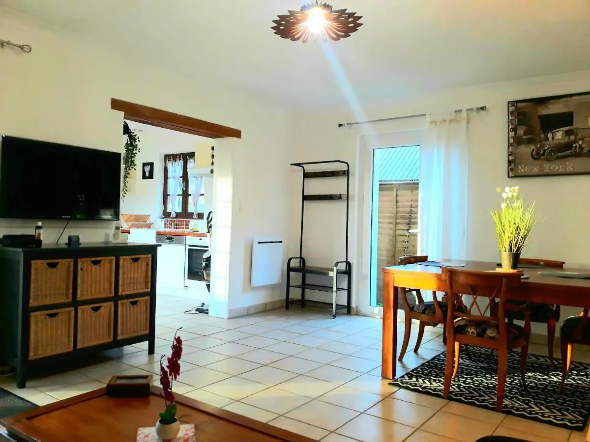 Gite Du Manoir Des Haies Villa Les Champs-Géraux Franciaország