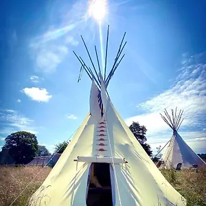 Tente de luxe Terra-tipike, Entre Terre Et, Trébry